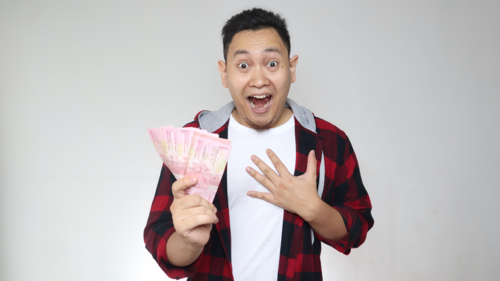 Perbedaan UMK dan UMP Patokan Upah Minimum Pekerja